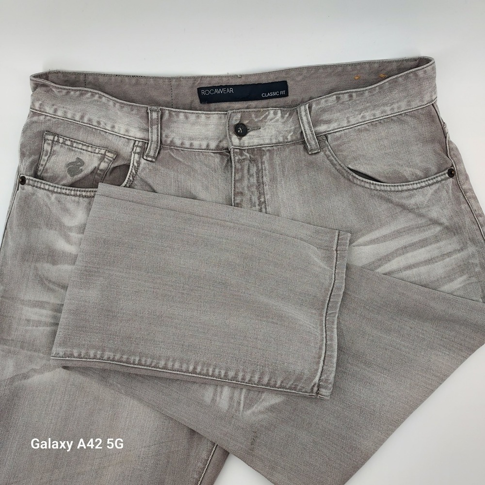 Rocawear Classic Fit Gray Wash Denim Jeans Men's W36 Straight Leg Casual